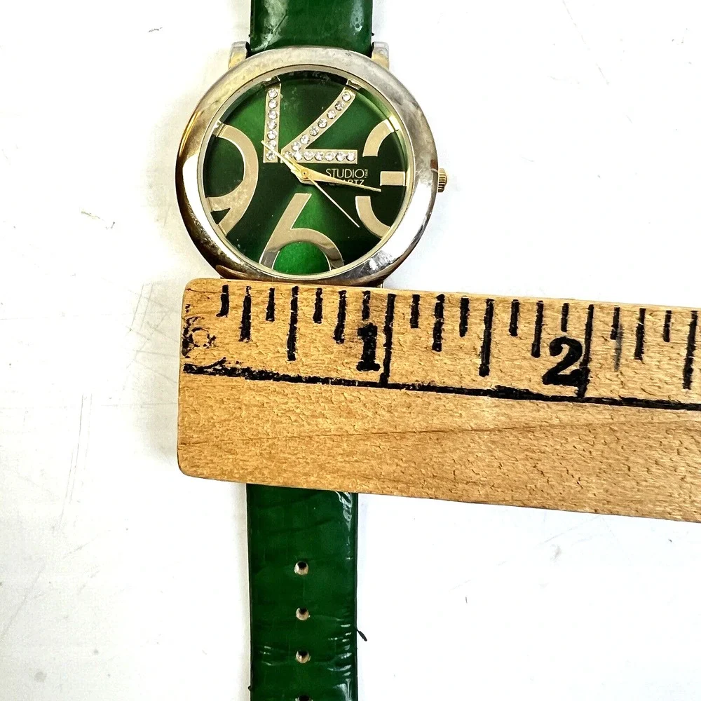 Studio Time Quartz Watch Green Band Rhinestone Gold Modern Fashion Wristwatch
